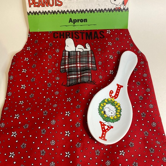 Snoopy apron & spoon rest set NWT! Merry Christmas and Joy print - Picture 1 of 16